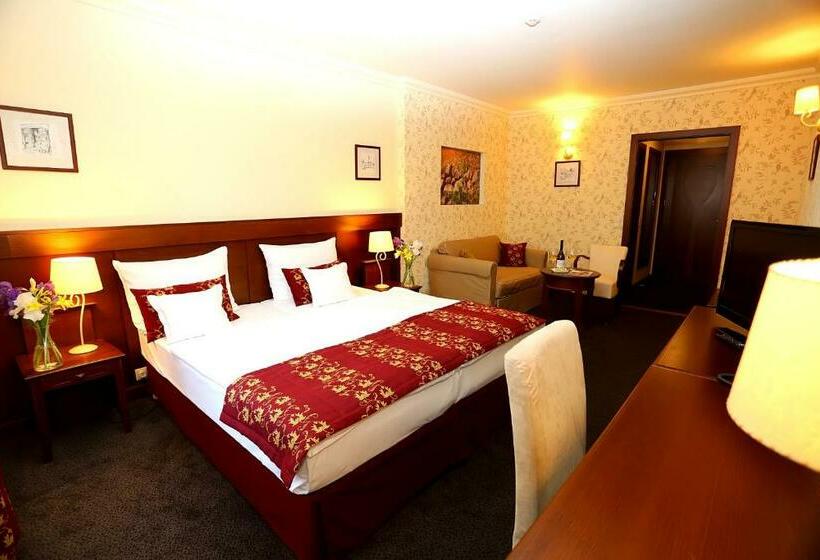 Номер Стандарт, Barka Galéria Hotel és étterem