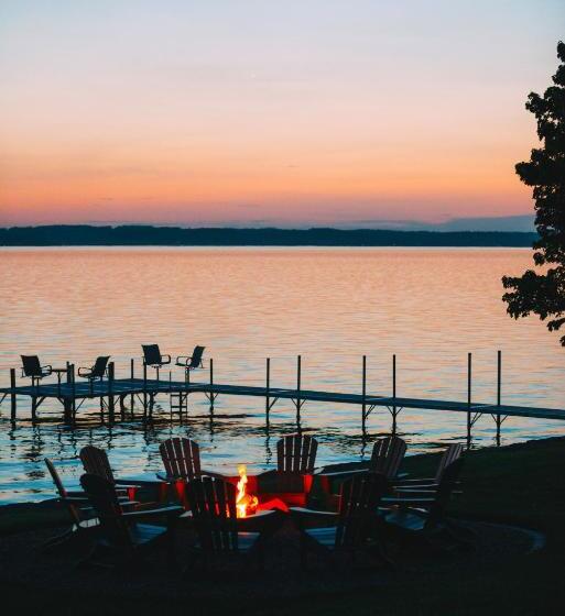 Дом 1 Спальня, Inns Of Aurora Resort & Spa