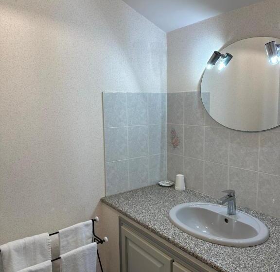 スタンダードルーム, Chambres D Hôtes Du Puy D Anché