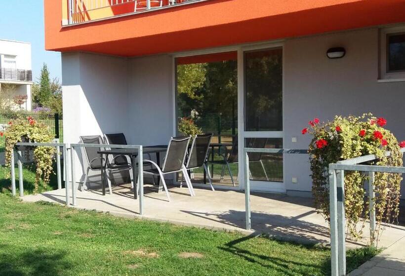 Четырехместный Номер Стандарт, Vila Moravia