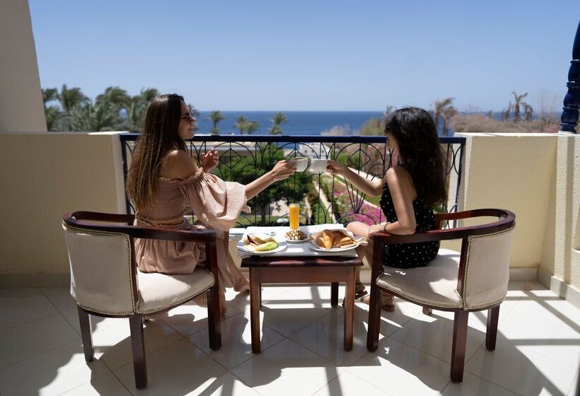 اتاق استاندارد با چشم‌انداز دریا, Grand Oasis Resort