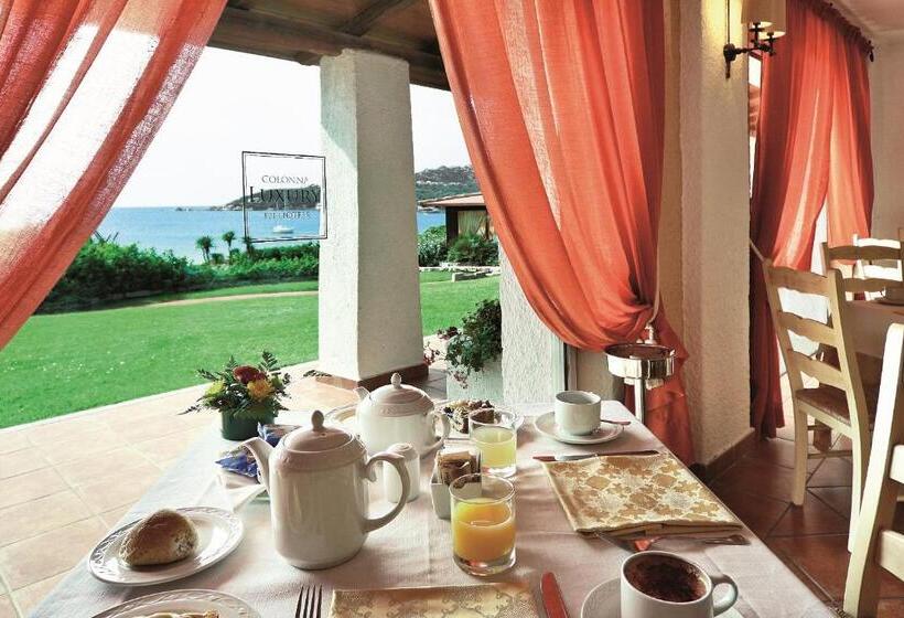 トリプルクラシックルーム, Colonna Grand Hotel Capo Testa, A Colonna Luxury Beach Hotel, Santa Teresa Sardegna