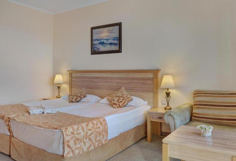 اتاق استاندارد در طبقه همکف, Dit Majestic Beach Resort