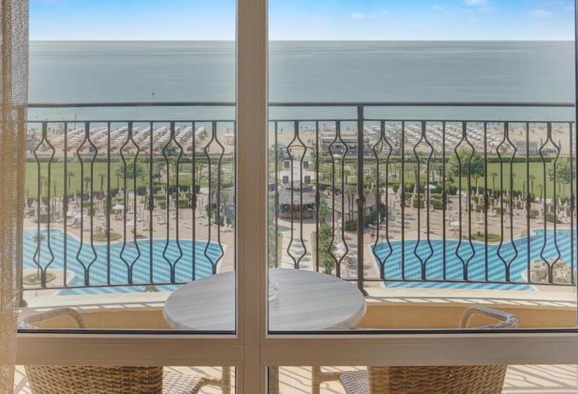 带海景的标准房, Dit Majestic Beach Resort