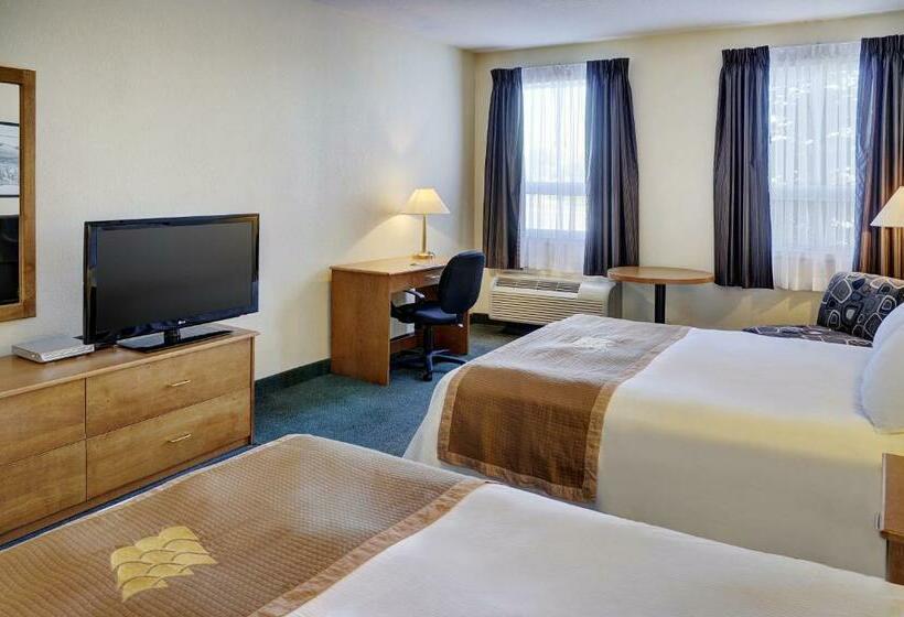 Номер Стандарт, Lakeview Inns & Suites  Okotoks