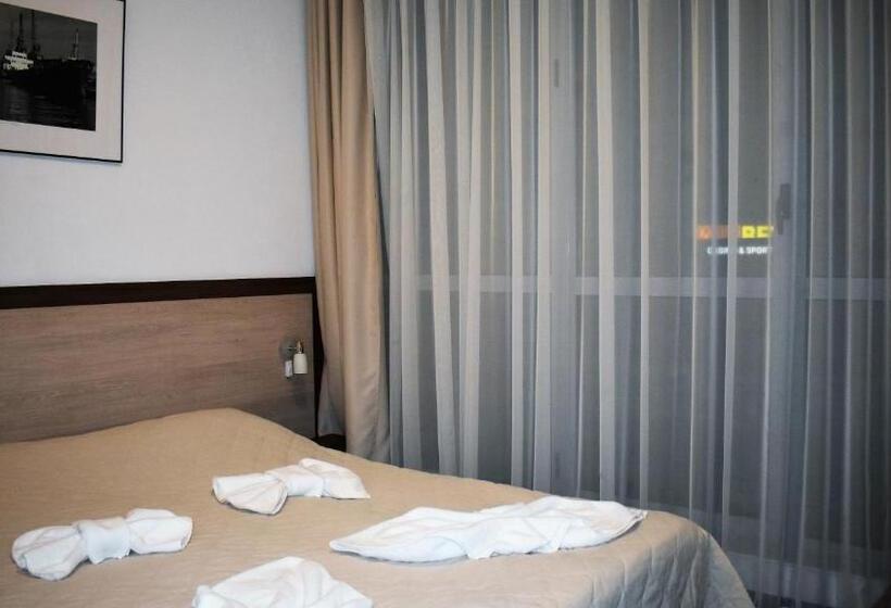 スタンダードシングルルーム, Family Hotel Opera Plaza  Former City Mark