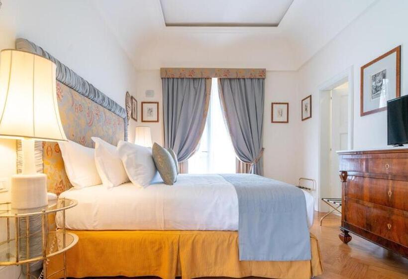 Полулюкс Повышенной Комфортности, Relais Villa San Martino