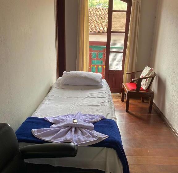 발코니가 있는 4인용 스탠다드 룸, Casa Do Alferes