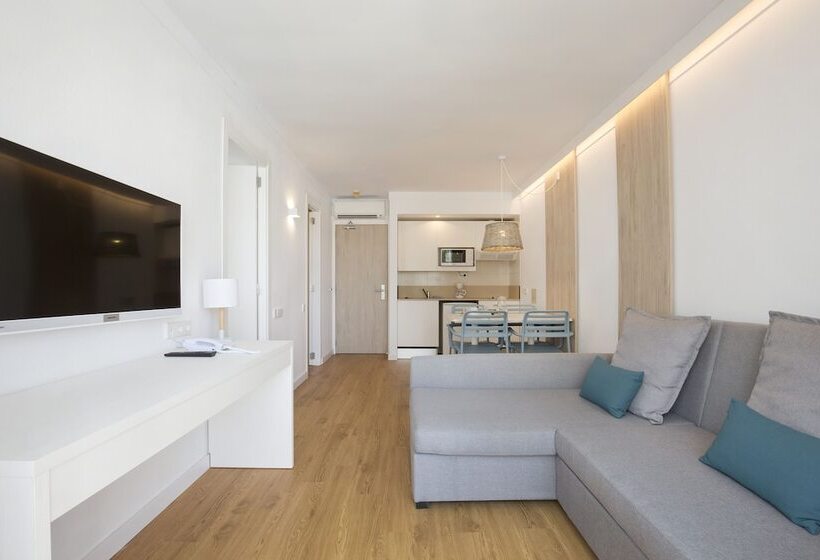 Апартаменты Deluxe 1 Спальня Вид на Море, Cabot Hobby Club Apartments