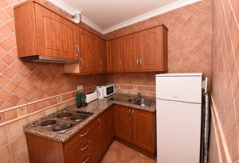 Апартаменты 1 Спальня, Monte Dos Avos Village  Pet Friendly