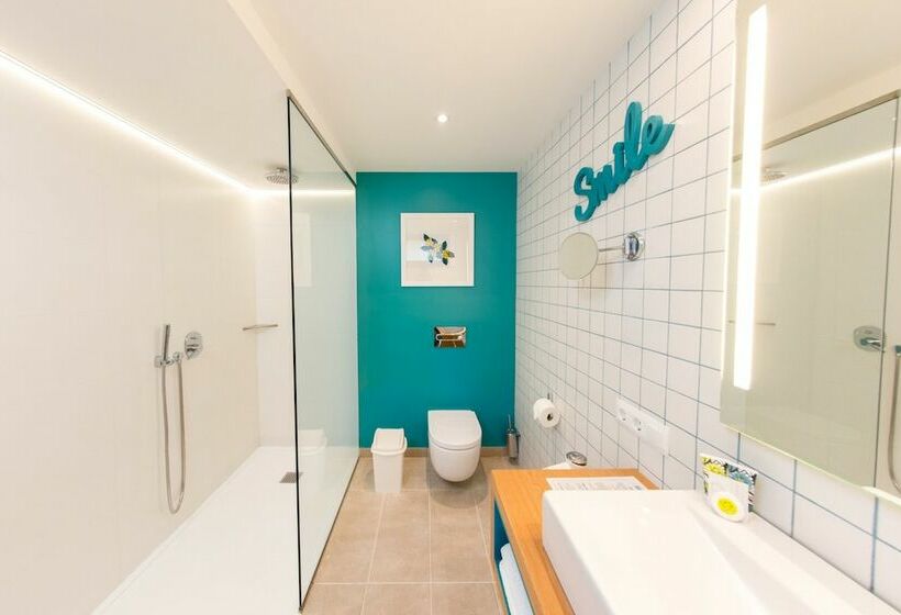 Номер Стандарт Вид на Бассейн, Vanilla Garden Boutique Hotel   Adults Only