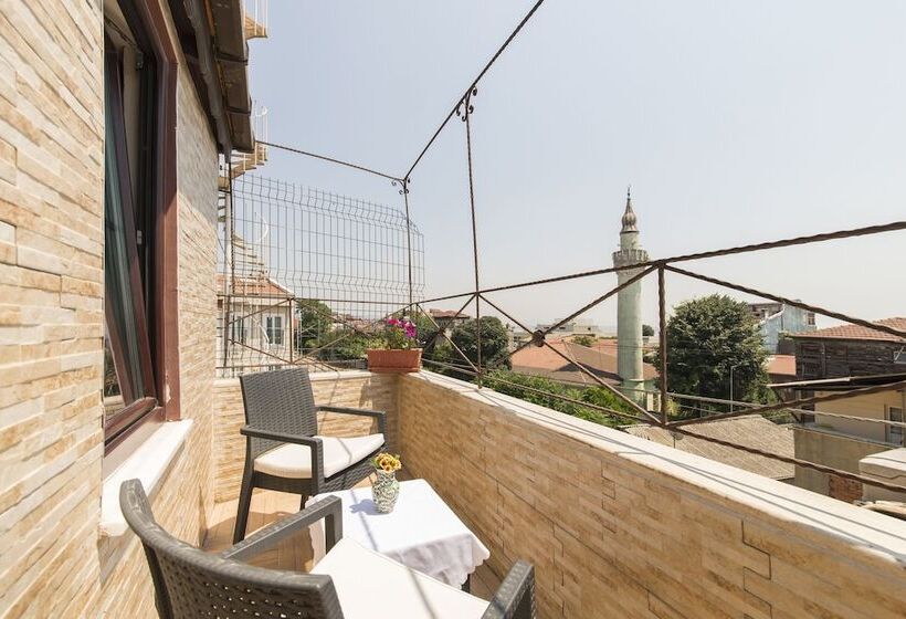 Deluxe-huone Parveke, Naz Wooden House Inn