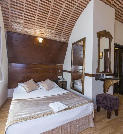 デラックスルーム, Naz Wooden House Inn