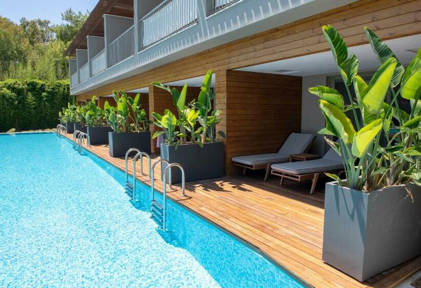 Delüks Oda, Barut Hemera - Ultra All Inclusive