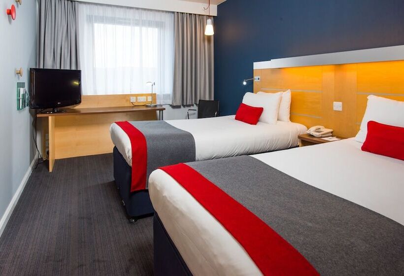 Номер Стандарт, Holiday Inn Express Stevenage, An Ihg
