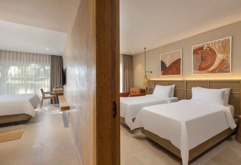 سوییت لوکس, Rixos Premium Tekirova, The Land of Legends Access