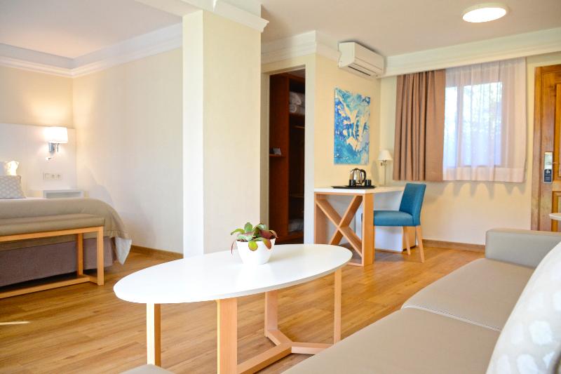 سوییت جونیور, Alua Suites Fuerteventura  All Inclusive