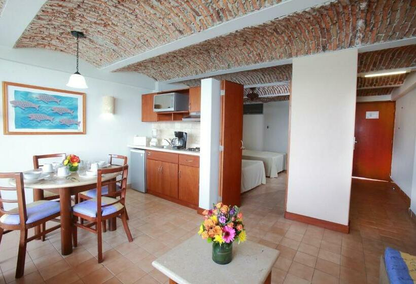 オーシャンビュースイート, Las Flores Beach Resort