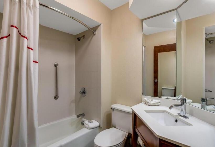 Номер Deluxe Кровать Кинг, Red Roof Inn Nashville  Music City