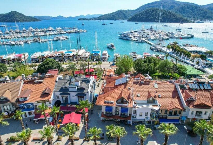 Семейный Номер Вид на Море, Gocek Unlu