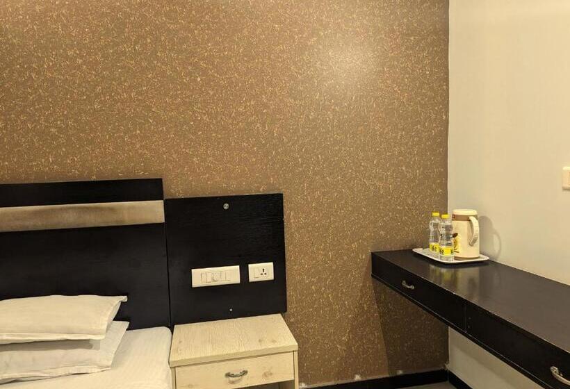 اتاق استاندارد, Rbs Residency