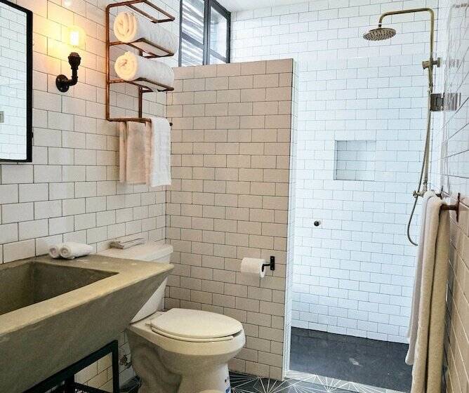 带大床的套房, Maka Hotel Boutique