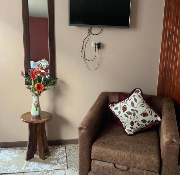 디럭스 4인 룸, Nafre House B&b Monteverde