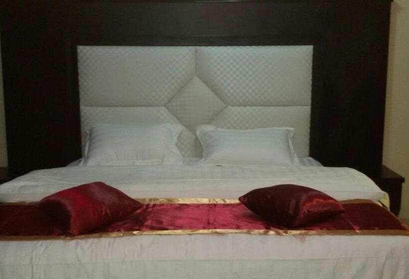 Apartamento 2 Dormitórios, الماسة ينبع