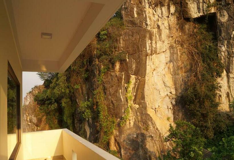 اتاق استاندارد سه نفره, Thao Nguyen Homestay