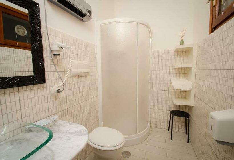 标准间, La Magnolia B&b