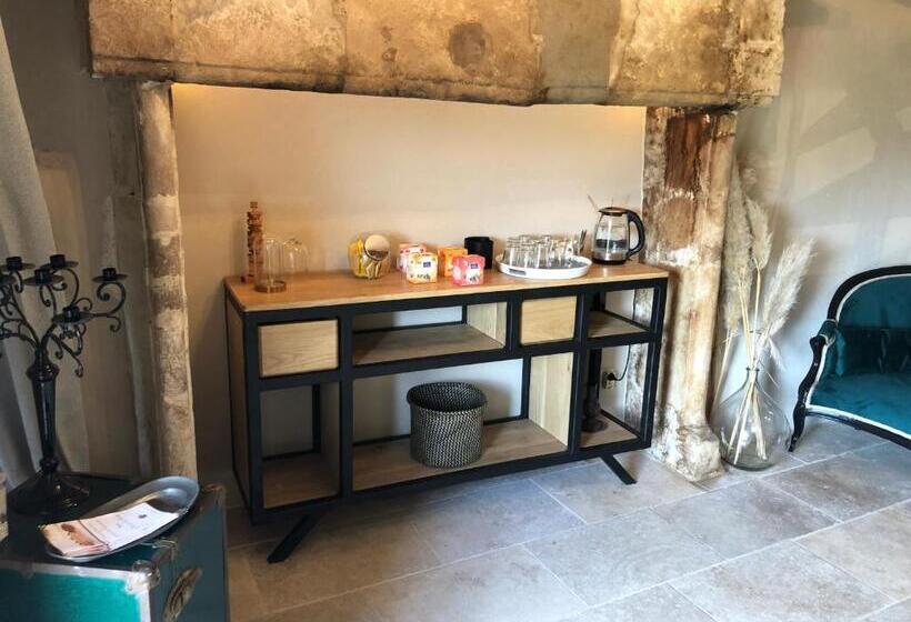 Номер Стандарт Вид на Горы, Maison Lapopie Chambres Et Gîte