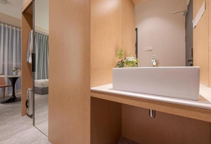 Семейный Номер Deluxe, Harper Boutique Hotel At Sutera Avenue