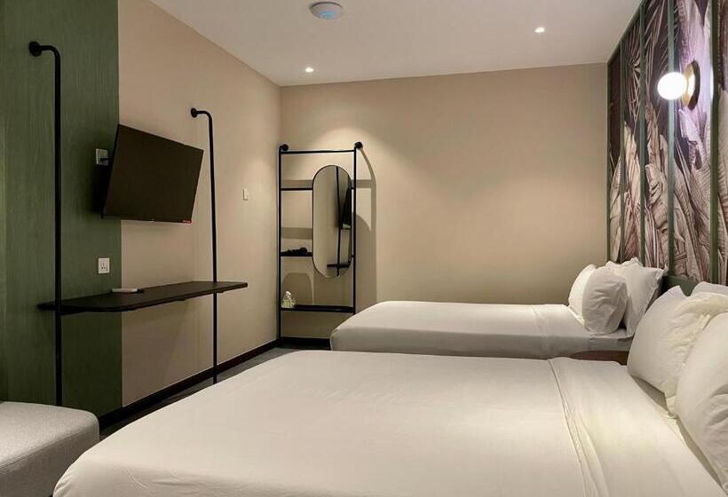 Семейный Номер, Harper Boutique Hotel At Sutera Avenue