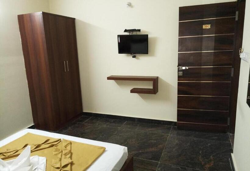 اتاق اکونومی, Sahara Inn