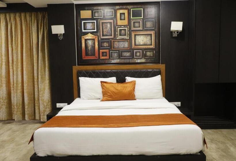 Номер Superior Кровать Кинг, Monteria Resort
