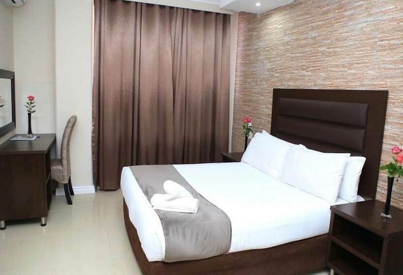 Номер Стандарт, Bayside Hotel 100 Pixley Kaseme Street