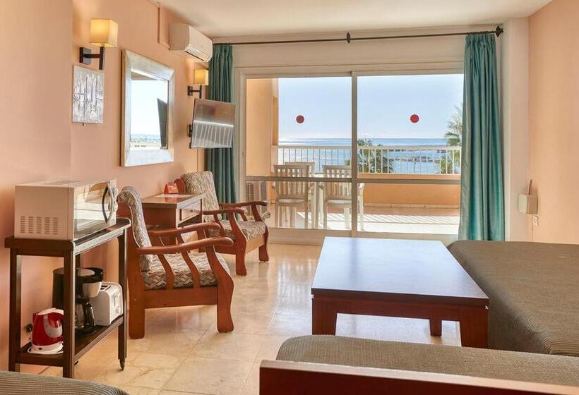 استودیوی استاندارد, Apartamentos La Jabega