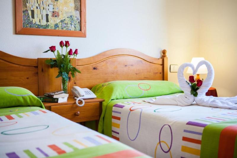 Апартаменты 1 Спальня, Apartamentos Oasis San Antonio