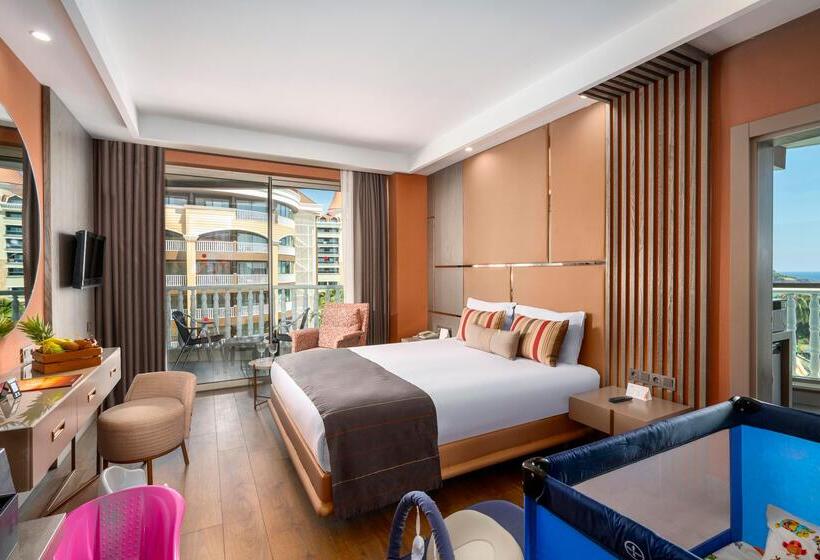 اتاق خانوادگی, Arycanda Kirman Premium   Ultra All Inclusive