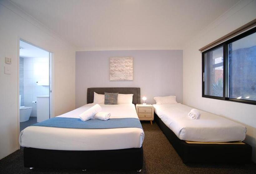 Номер Стандарт Индивидуальный Кровать Куин, Lakeside Inn Wollongong