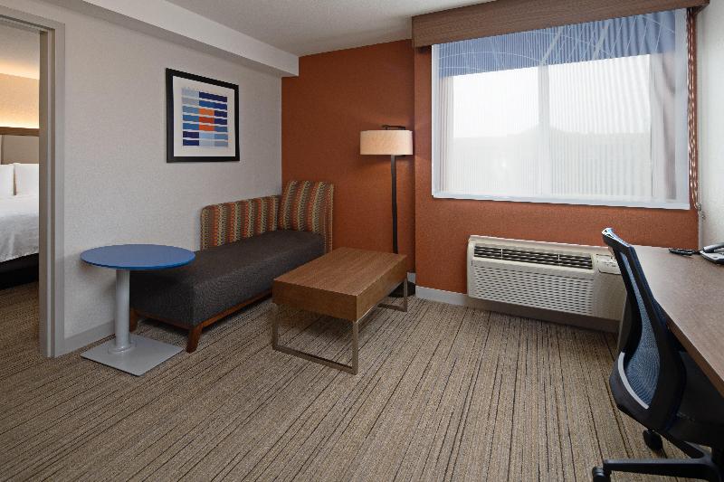 Büyük Çift Kişilik Yataklı Süit, Holiday Inn Express Seattle   Sea Tac Airport, An Ihg