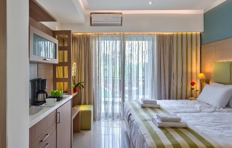 Студия Стандарт, Leonidas Hotel & Apartments