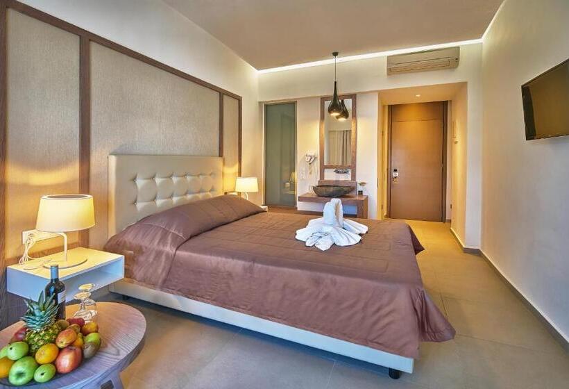 Номер Superior с Балконом, Eva Bay Hotel On The Beach   Adults Only