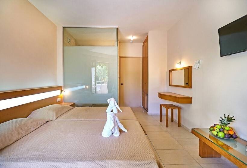 Номер Superior с Балконом, Eva Bay Hotel On The Beach   Adults Only