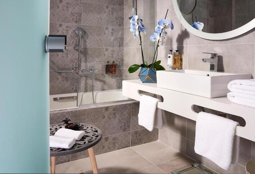 سوئیت جونیور با استخر, Mythos Palace Resort & Spa