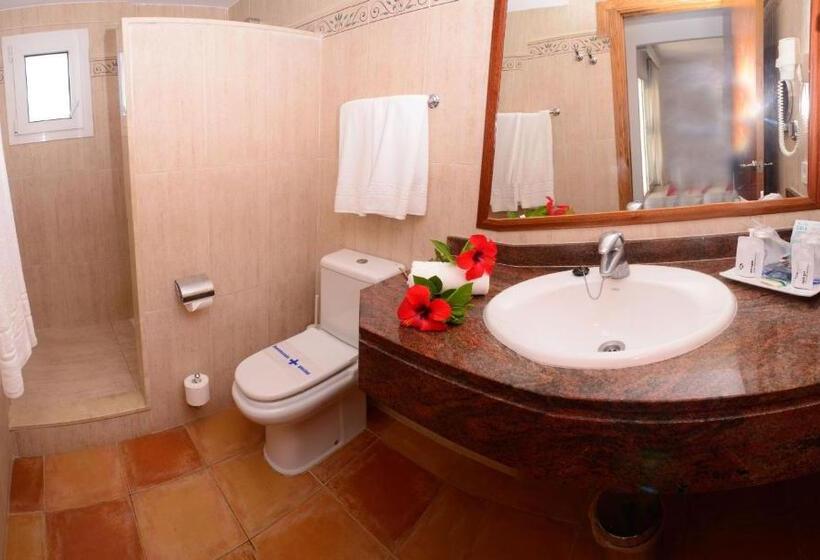 غرفة عائلية, Cala Llenya Resort Ibiza