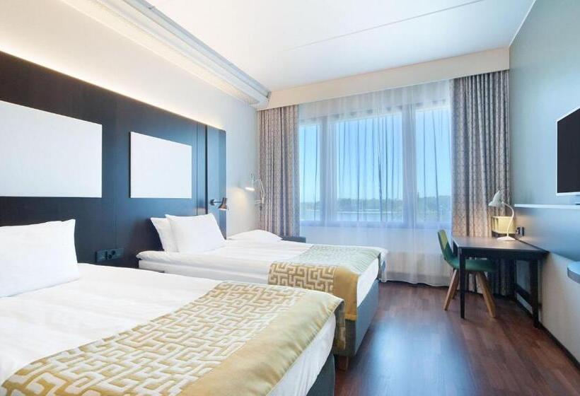 Номер Стандарт, Holiday Inn Helsinki West   Ruoholahti, An Ihg