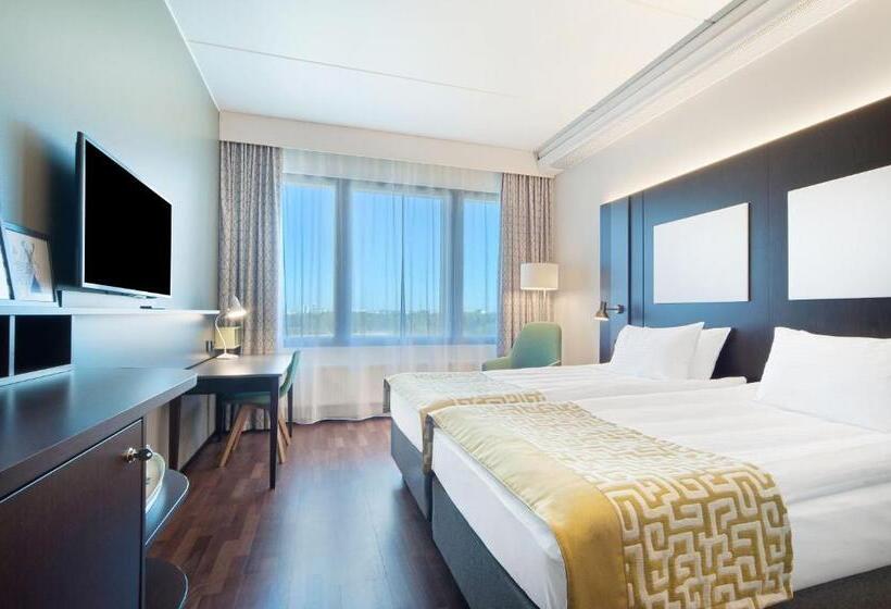 Номер Superior, Holiday Inn Helsinki West   Ruoholahti, An Ihg