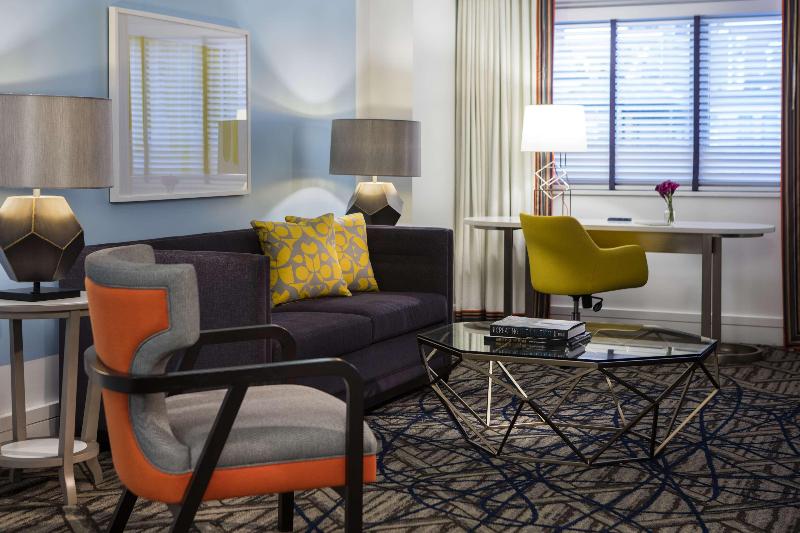 스탠다드 스튜디오 킹침대, The Royal Sonesta Washington Dc Dupont Circle