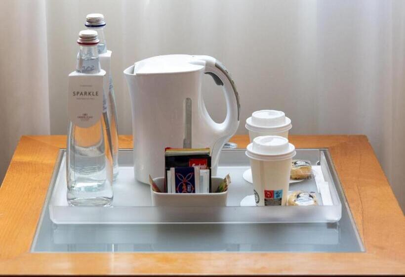 패밀리 스위트, Crowne Plaza Venice East, An Ihg